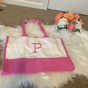 Embroidered P tote bag